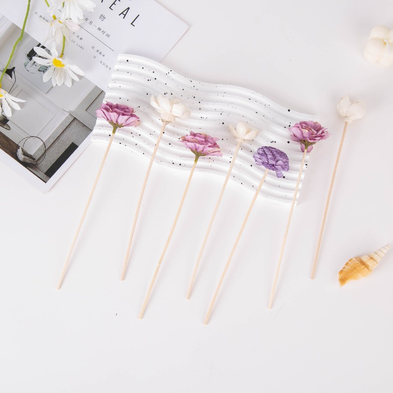 Rattan Sticks and Sola Flowers - Home One Bathroom recension och pris